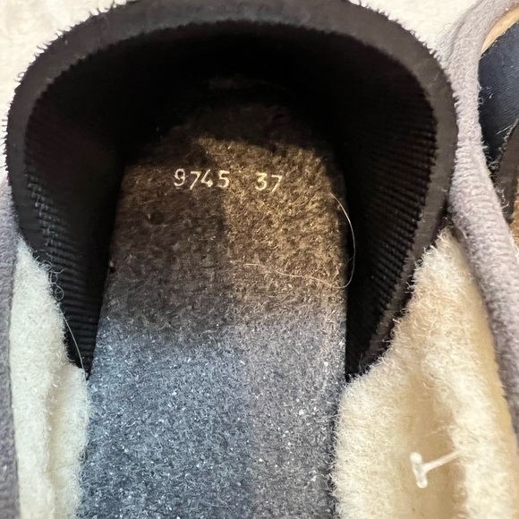 Mahabis Classic Bedroom Slippers, Size 37 Gray MSRP $109 - Picture 4 of 5